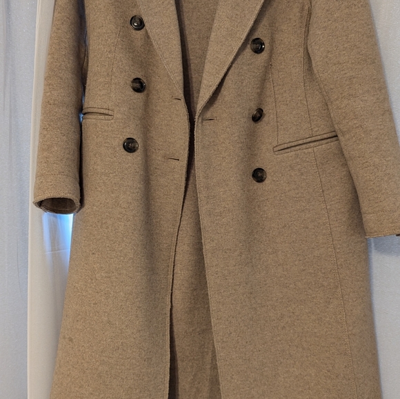Banana Republic Double-Breasted Coat - Size S - Sand/Camel C - Chic & Minimalist - Picture 3 of 4